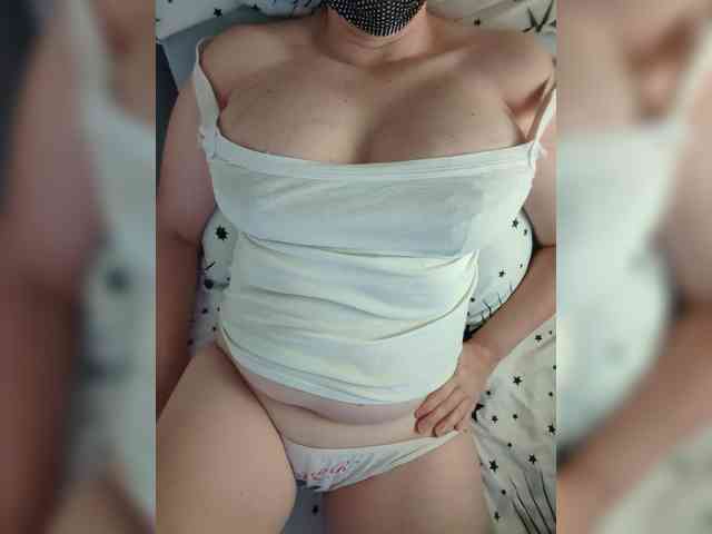 MasseuseLabi webcam
