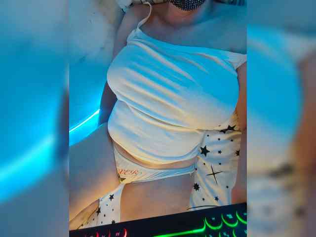 MasseuseLabi webcam