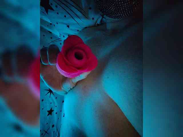 MasseuseLabi webcam