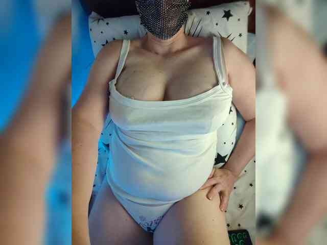 MasseuseLabi webcam