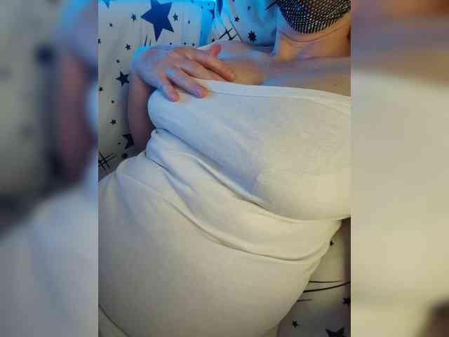 MasseuseLabi webcam