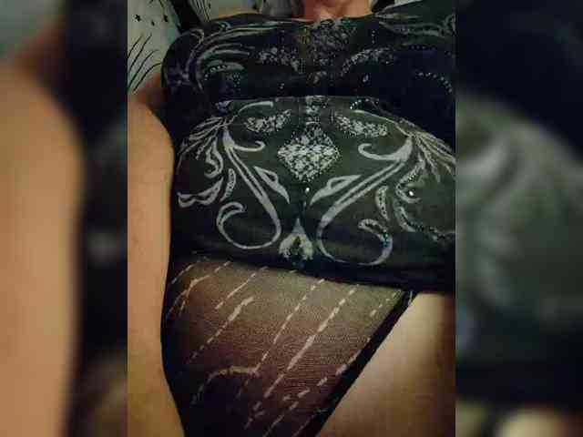 MasseuseLabi webcam