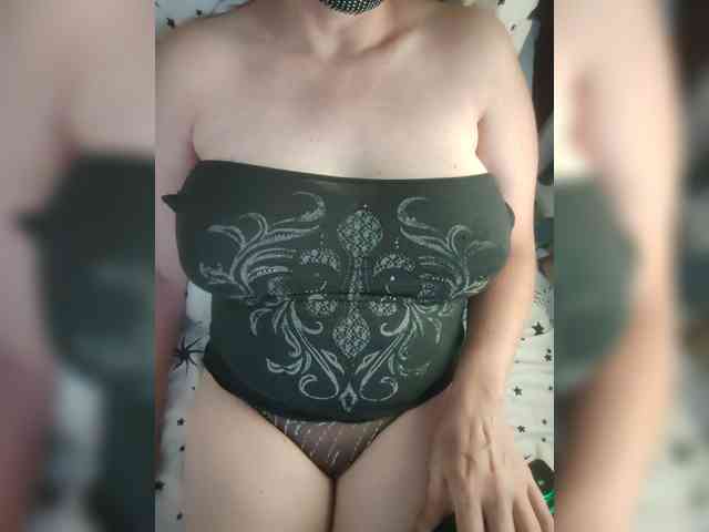 MasseuseLabi webcam