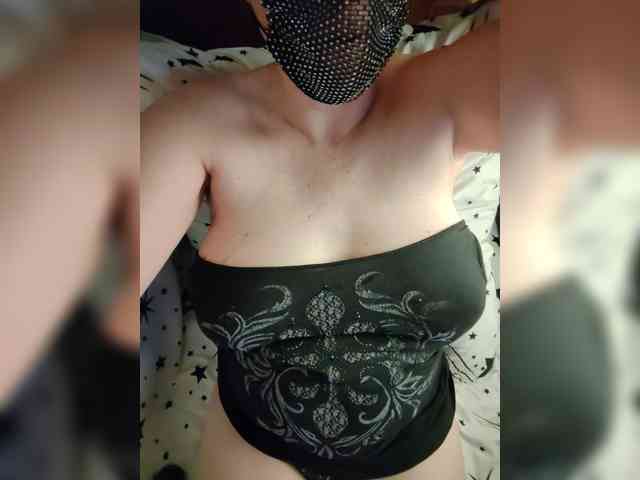 MasseuseLabi webcam