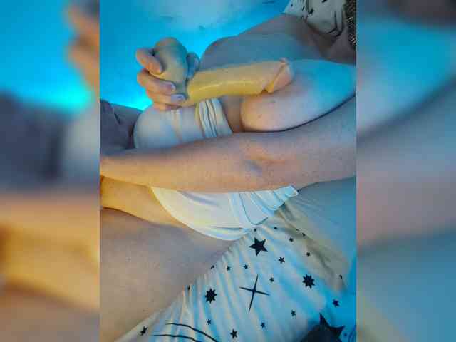 MasseuseLabi webcam