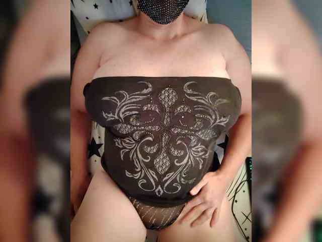 MasseuseLabi webcam