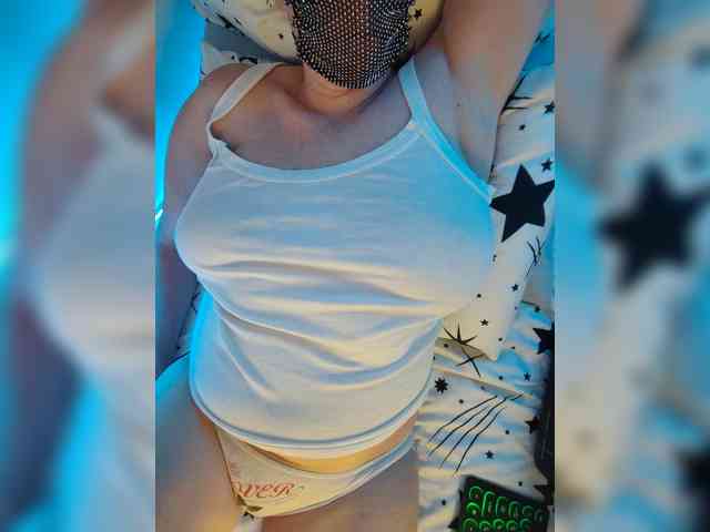 MasseuseLabi webcam