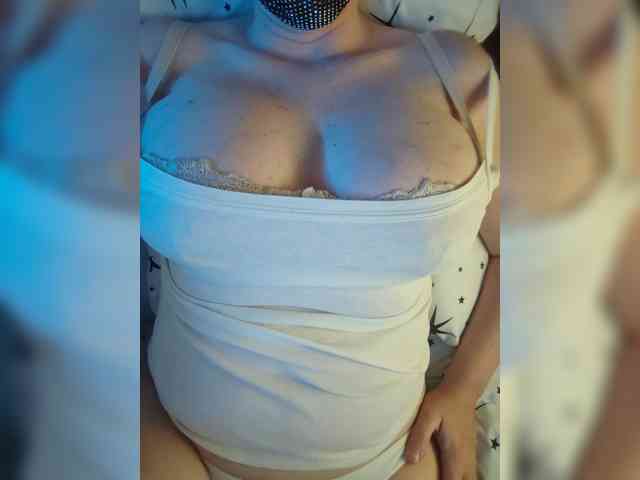 MasseuseLabi webcam