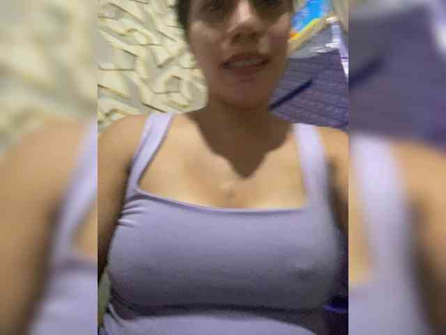 PrettyAsianLover webcam