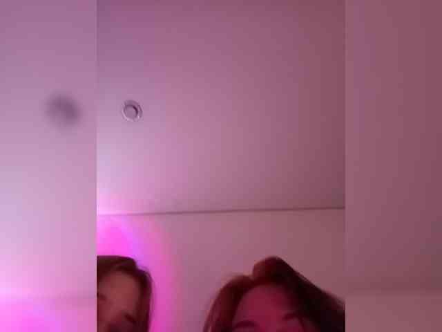 Alisa2580 webcam