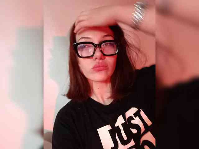 Alisa2580 webcam