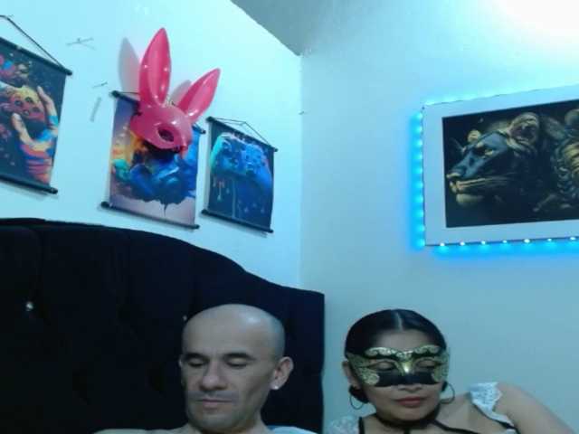 couplehot27