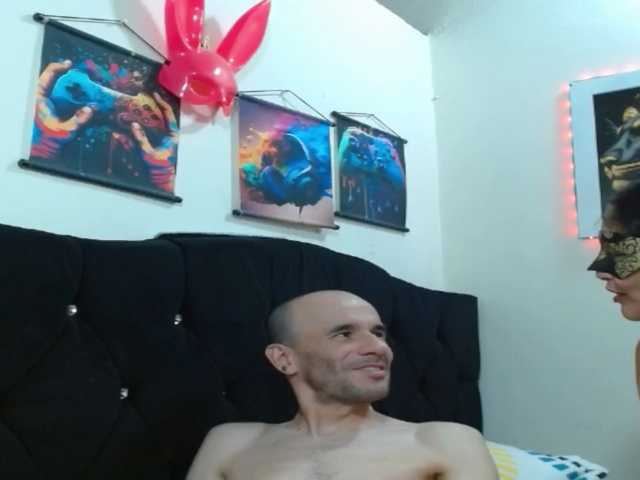 couplehot27 live cam on BongaCams