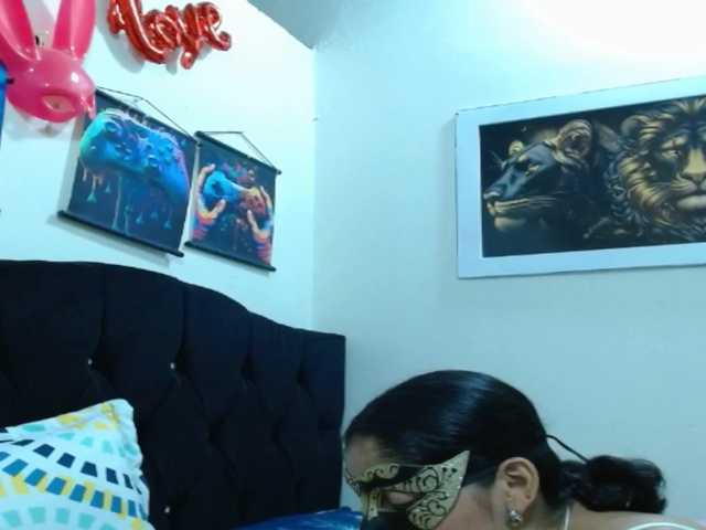 couplehot27 live cam