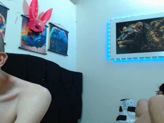 couplehot27