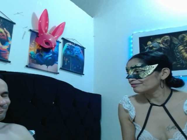couplehot27