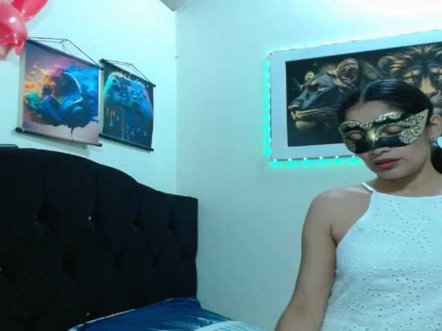 couplehot27 live cam on BongaCams
