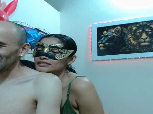 couplehot27