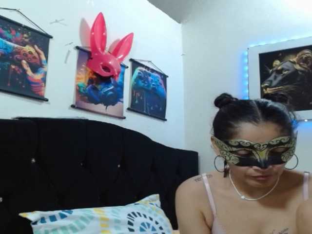 couplehot27 live cam on BongaCams