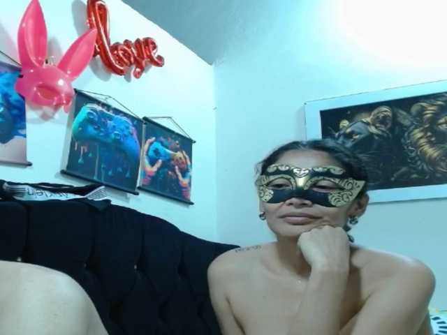couplehot27
