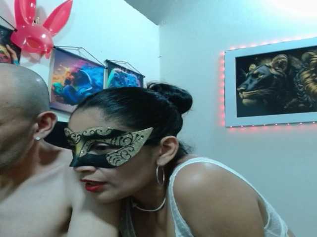 couplehot27