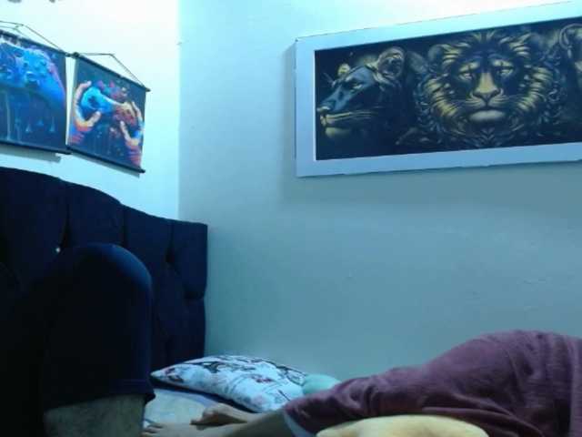 couplehot27 live cam on BongaCams