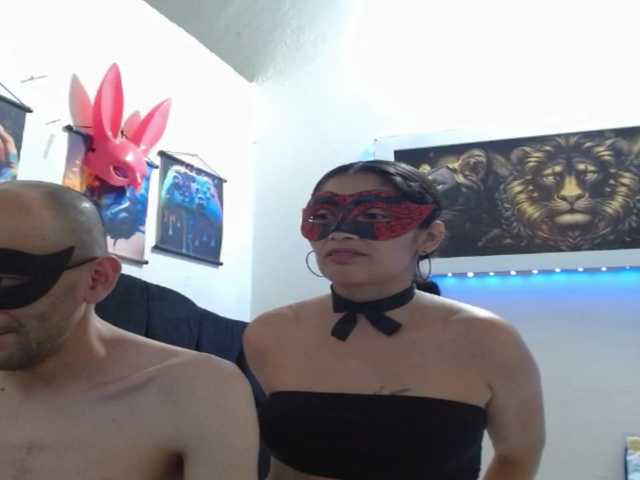couplehot27 live cam on BongaCams