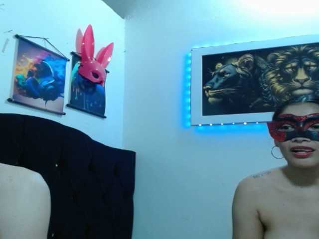 couplehot27 live cam preview