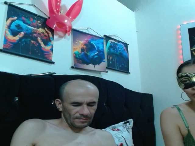 couplehot27