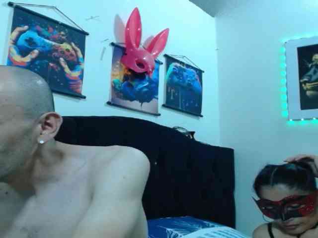 couplehot27