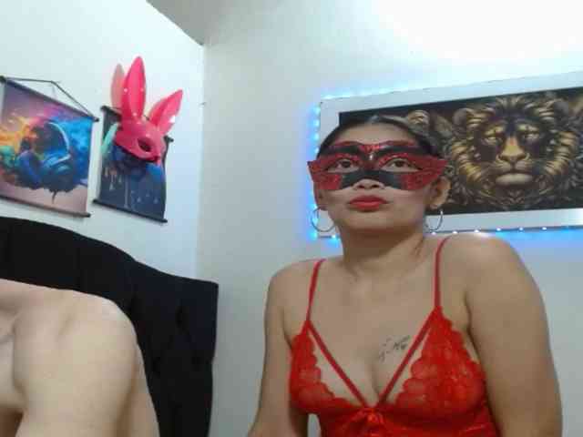 couplehot27