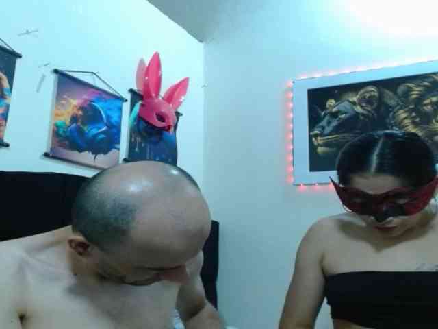 couplehot27