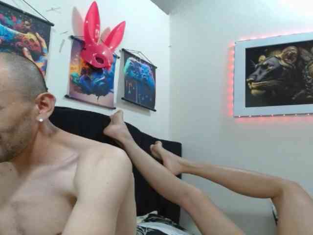 couplehot27