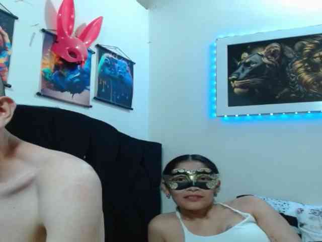 couplehot27