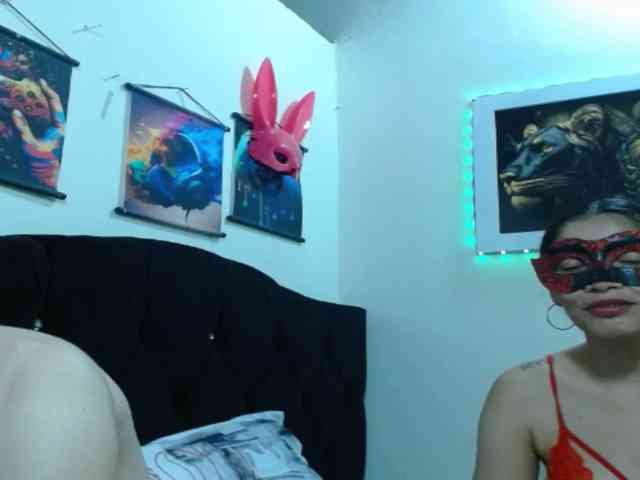 couplehot27