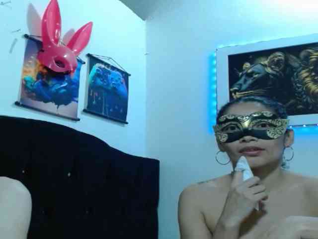 couplehot27