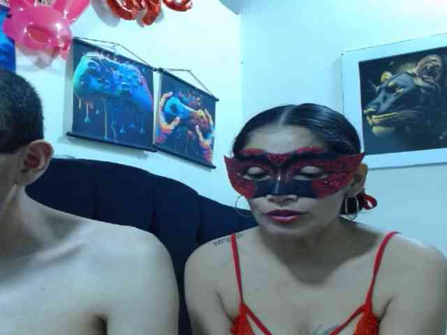 couplehot27