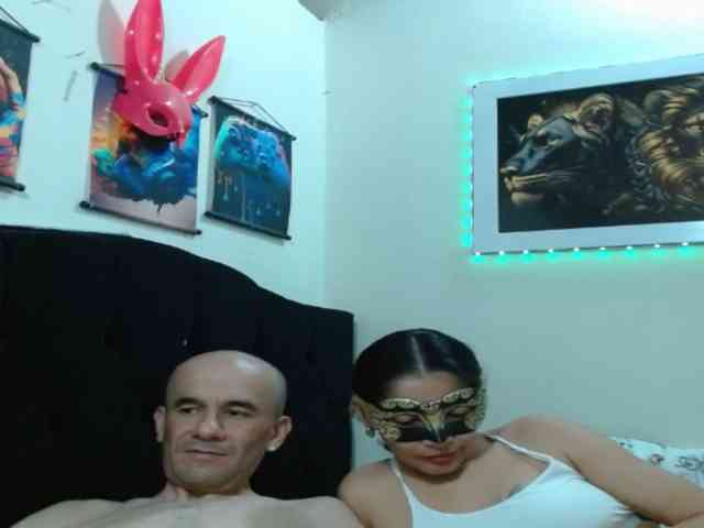 couplehot27