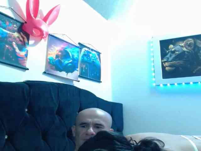 couplehot27