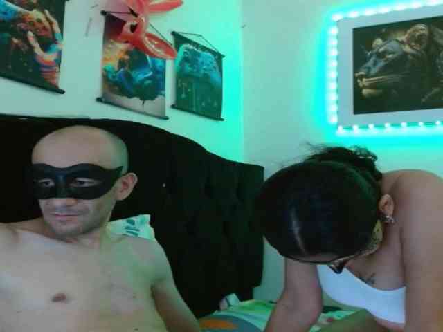 Modelo: couplehot27