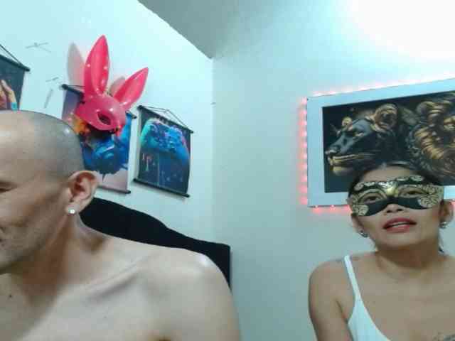 couplehot27