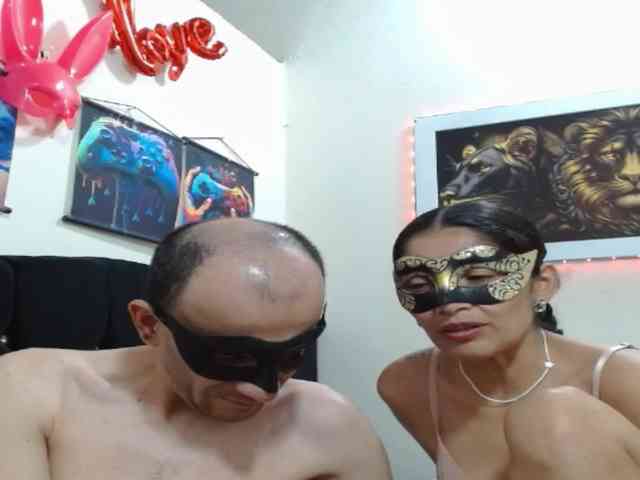 couplehot27
