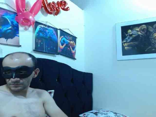 couplehot27 Live Webcam on BongaCams