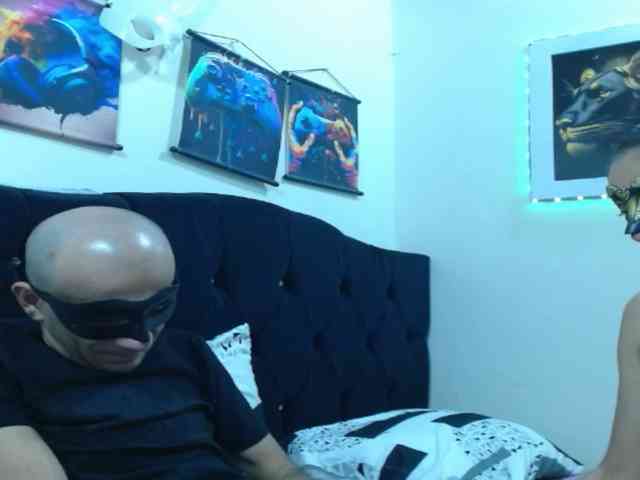 couplehot27 couplehot27