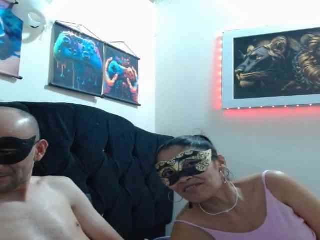 couplehot27 webcam