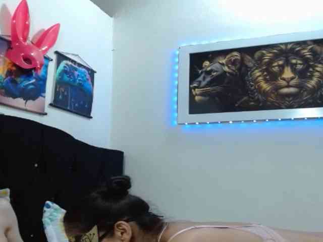 couplehot27