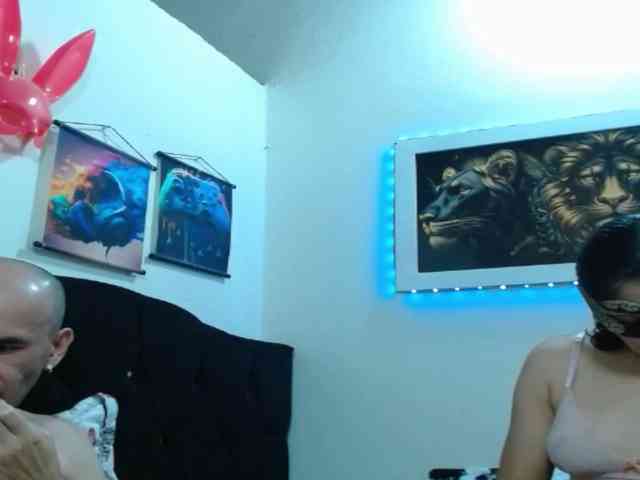 couplehot27