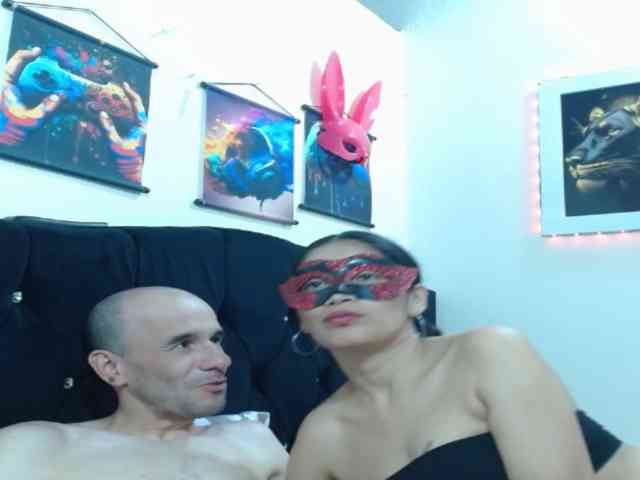 couplehot27 couplehot27