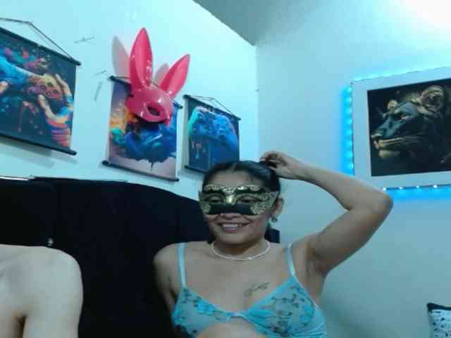 couplehot27