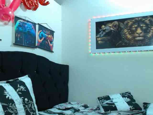 couplehot27